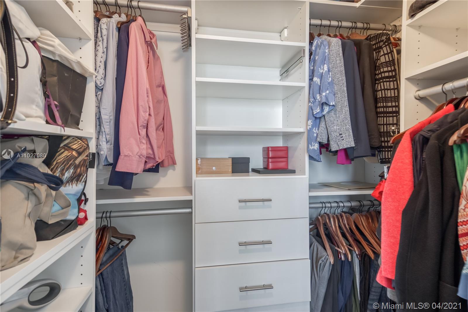 79 SW 12th St #3506-S Miami, FL 33130