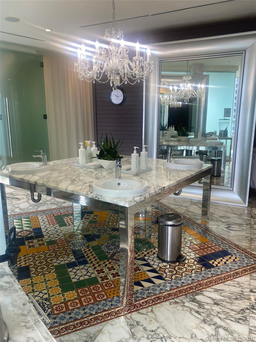 475 BRICKELL AVE #5408, Miami, FL 33131