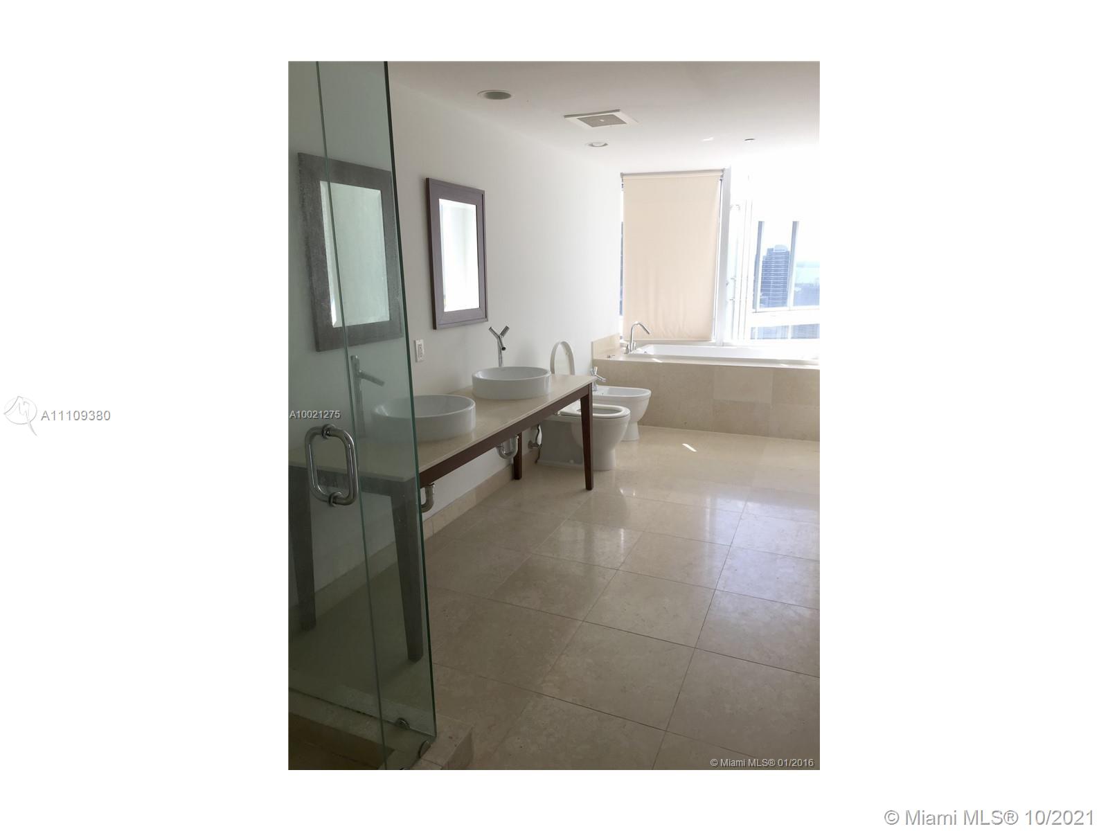 475 BRICKELL AVE #5408, Miami, FL 33131