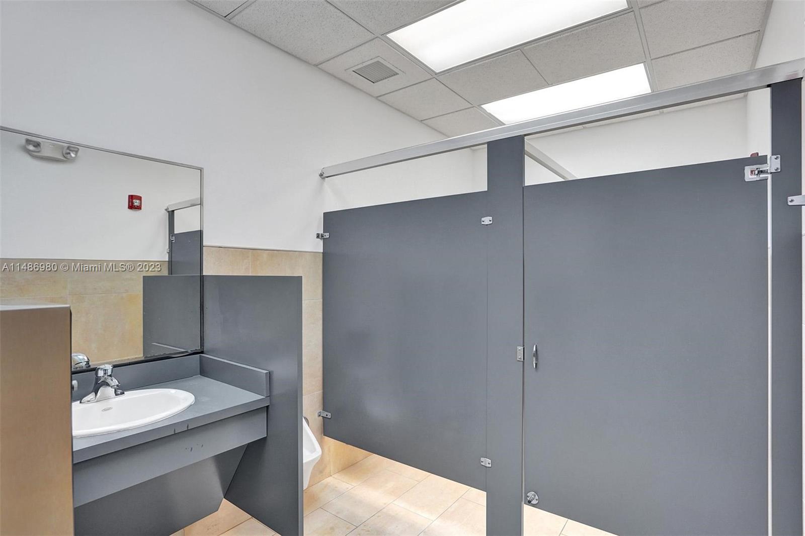 15620 SW 29th St Miramar, FL 33027