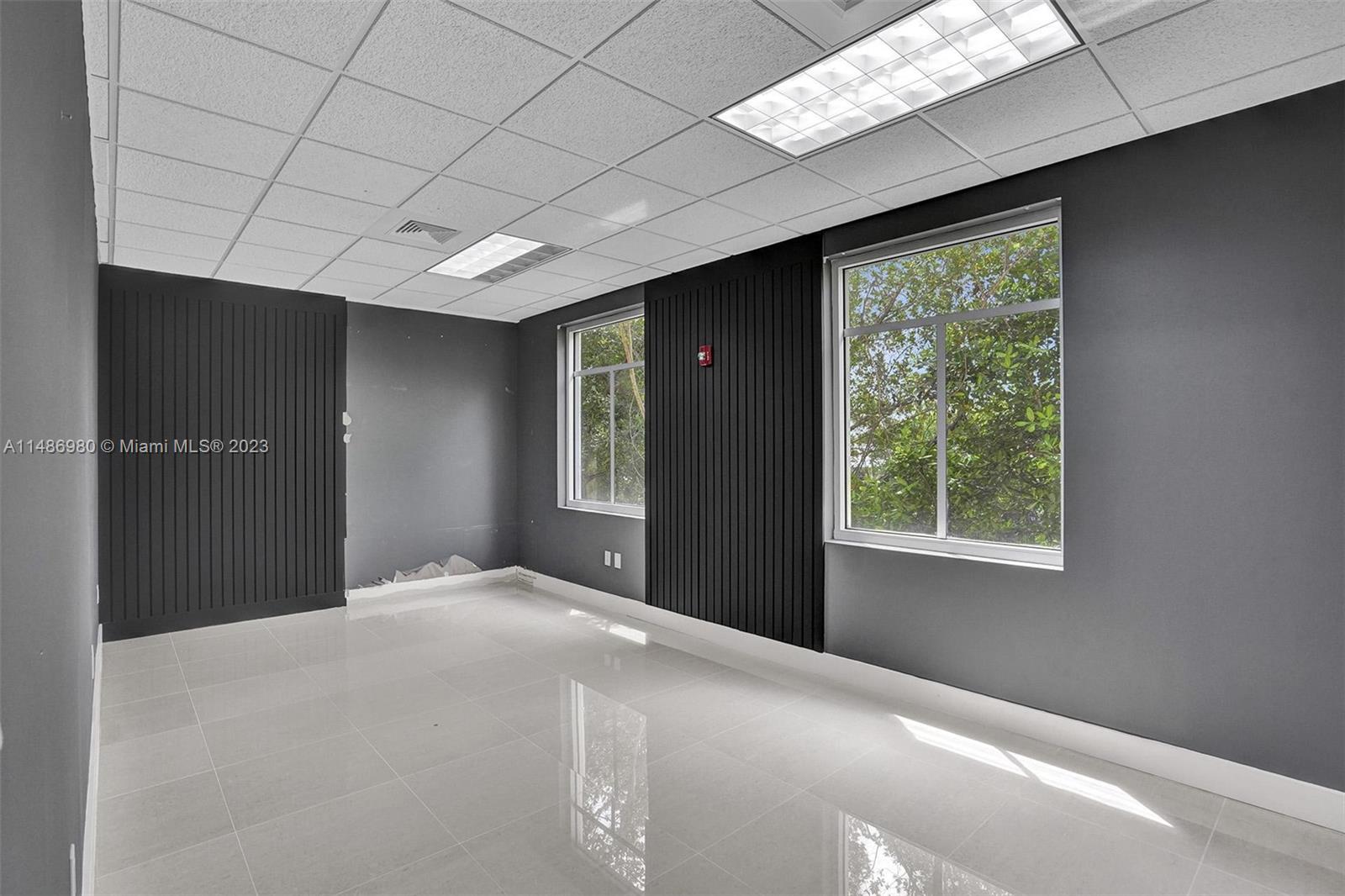 15620 SW 29th St Miramar, FL 33027