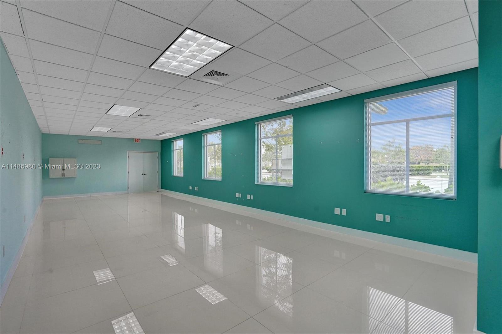 15620 SW 29th St Miramar, FL 33027