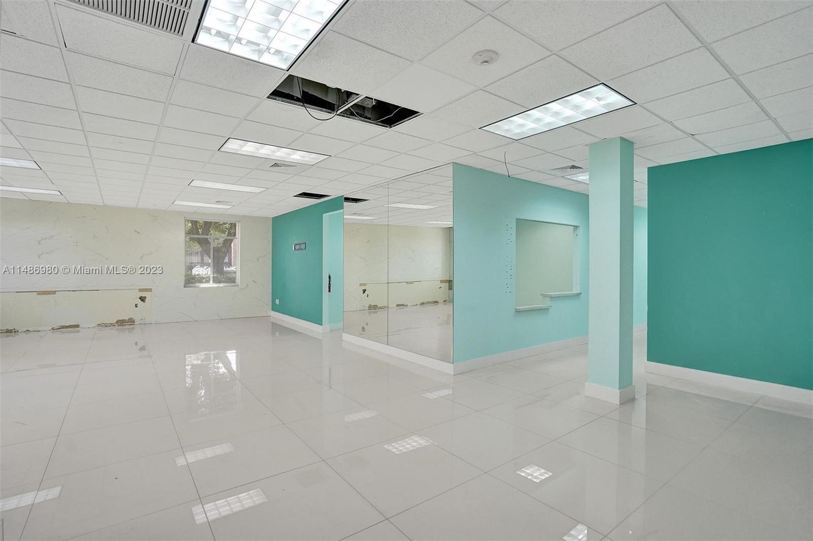 15620 SW 29th St Miramar, FL 33027