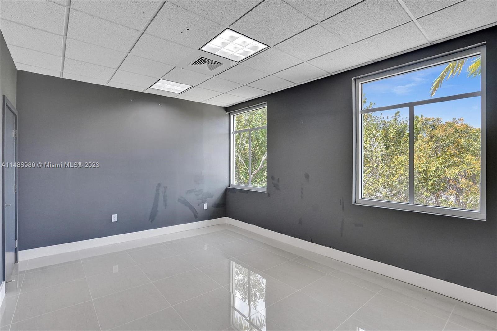 15620 SW 29th St Miramar, FL 33027