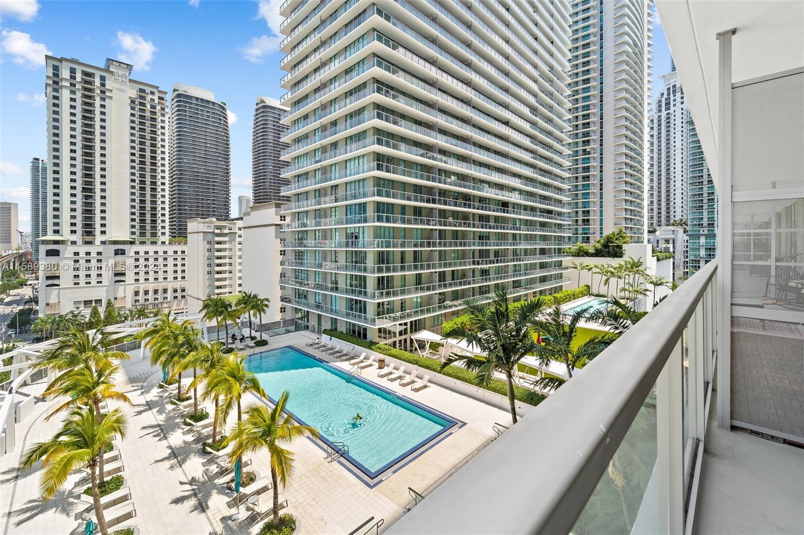 79 SW 12th St #1412-S Miami, FL 33130