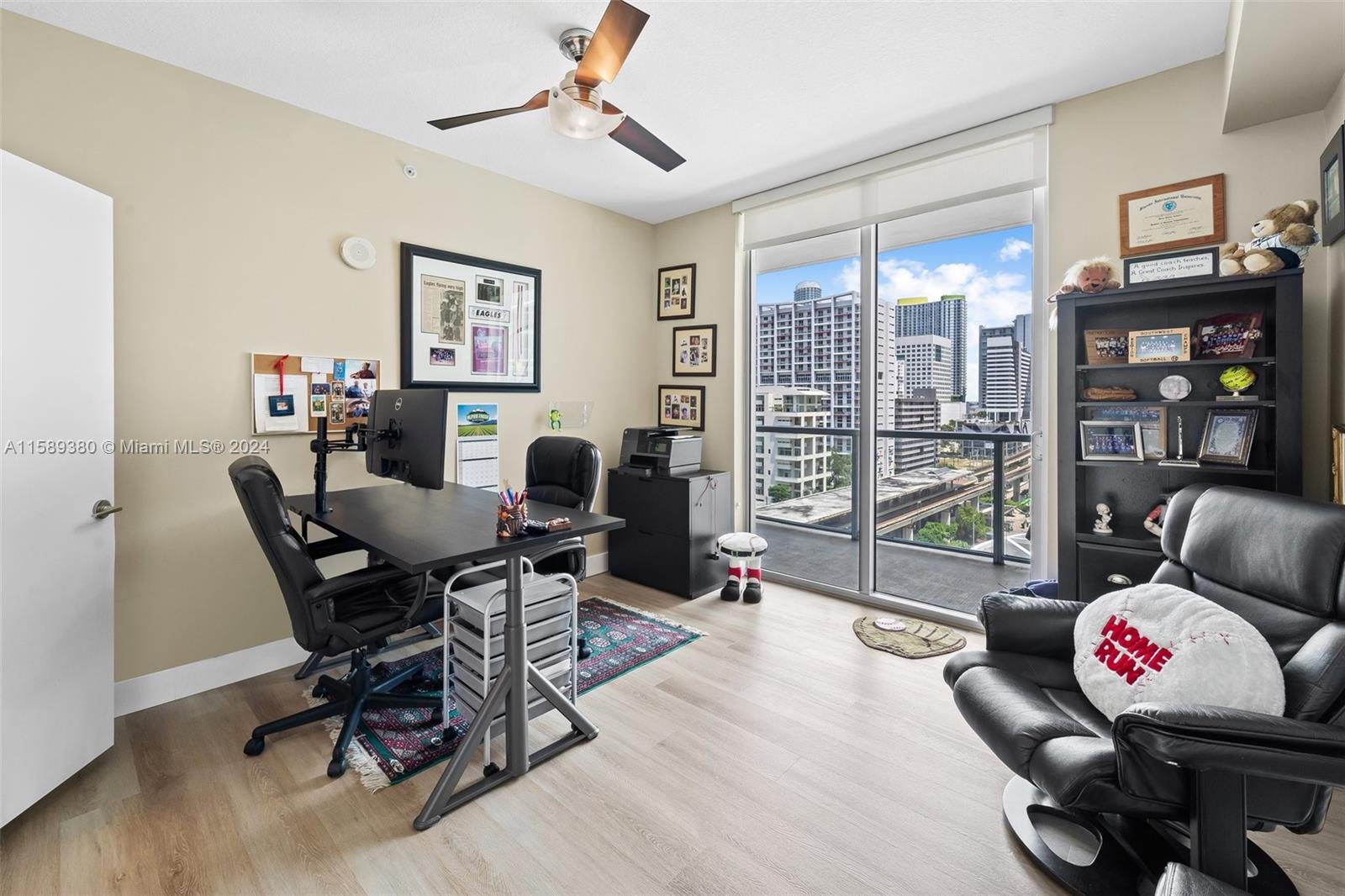 79 SW 12th St #1412-S Miami, FL 33130