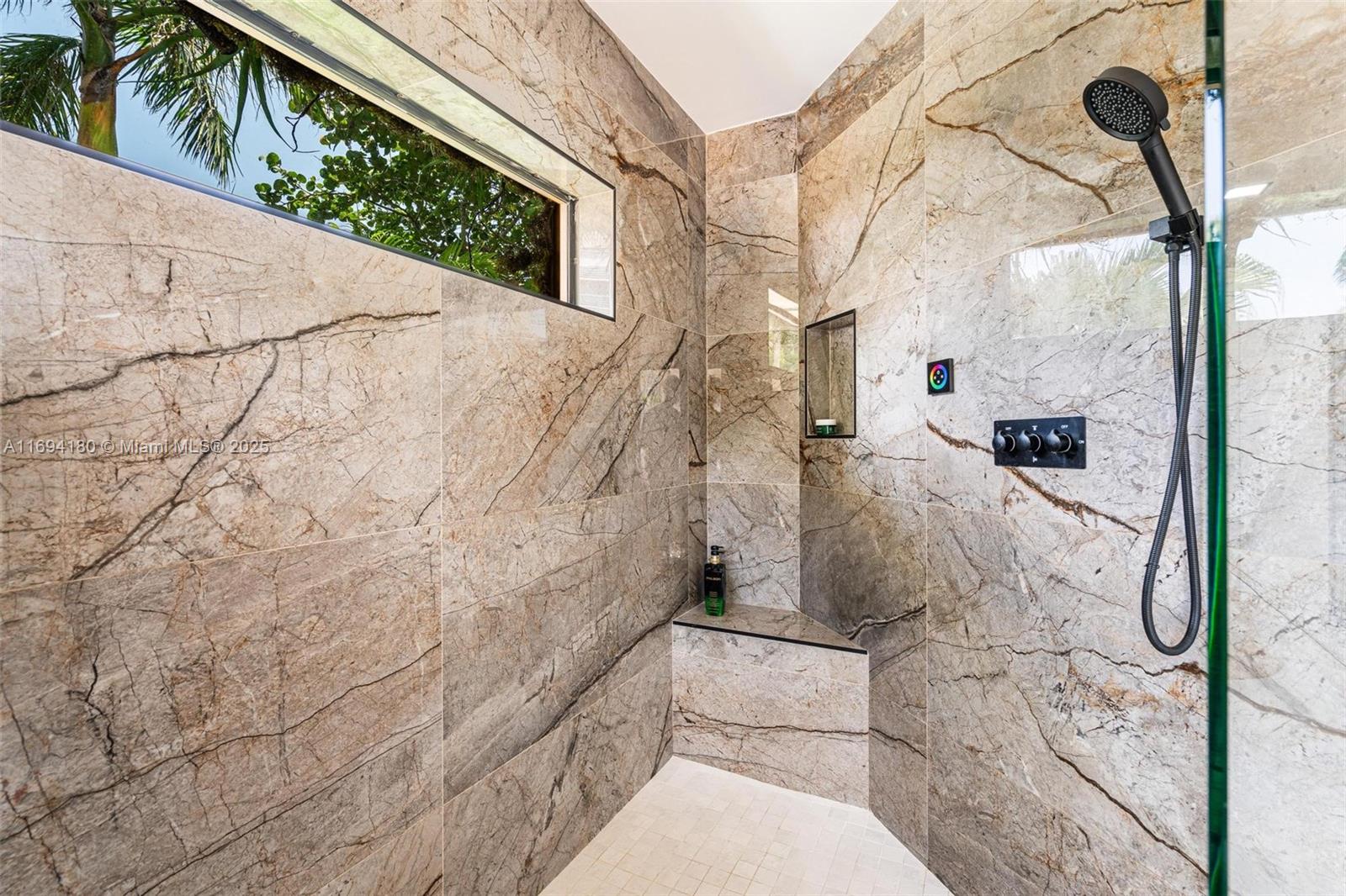 1675 Coral Gdns Dr Wilton Manors, FL 33334 1675 Coral Gdns Dr Wilton Manors, FL 33334