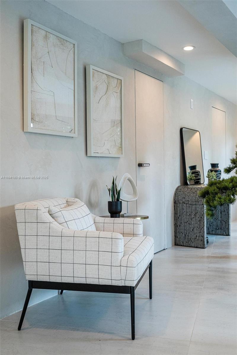 1675 Coral Gdns Dr Wilton Manors, FL 33334 1675 Coral Gdns Dr Wilton Manors, FL 33334