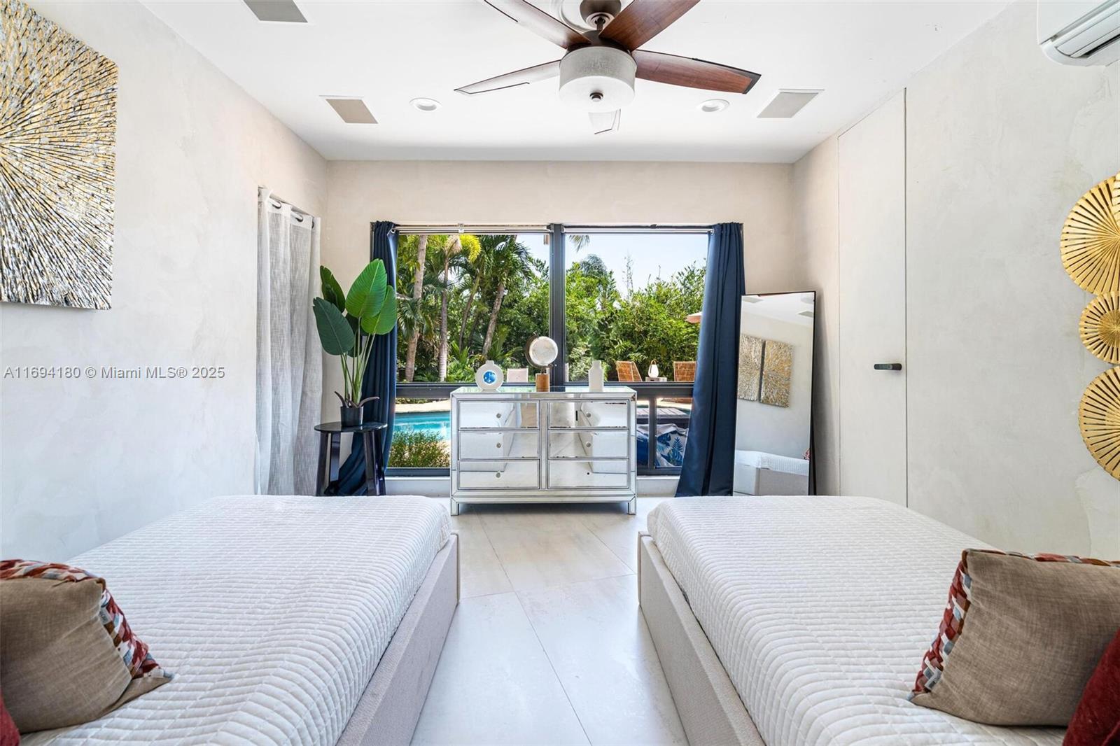 1675 Coral Gdns Dr Wilton Manors, FL 33334 1675 Coral Gdns Dr Wilton Manors, FL 33334