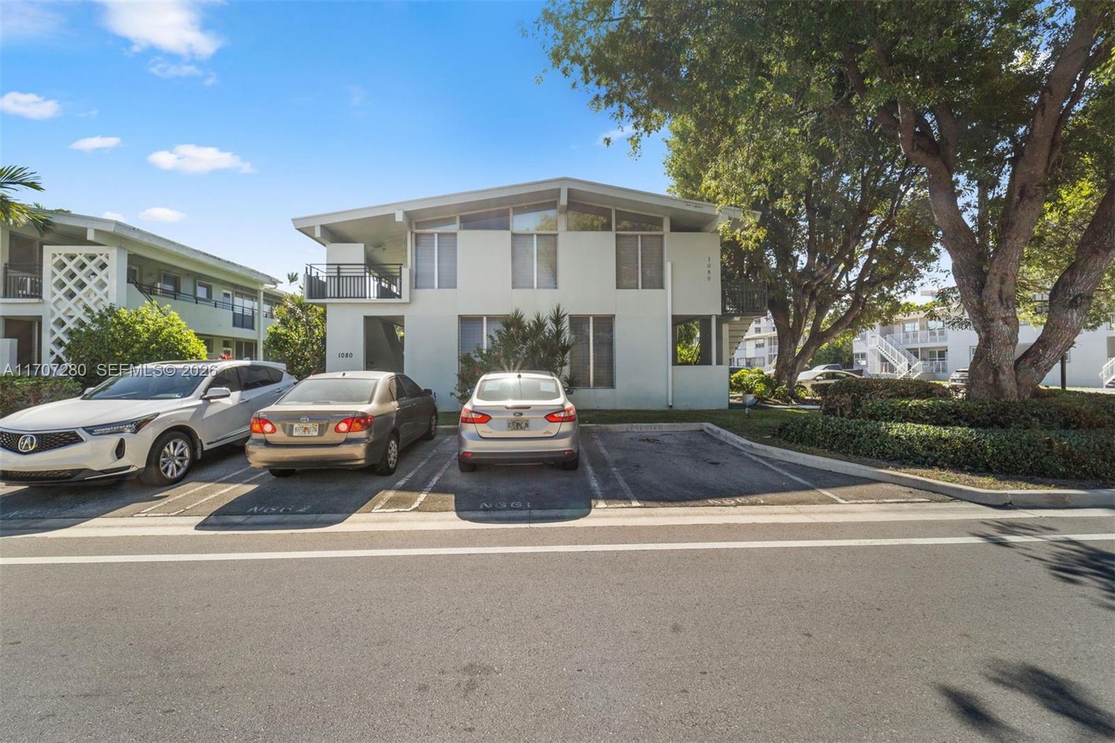 1060 98th St Bay Harbor Islands, FL 33154