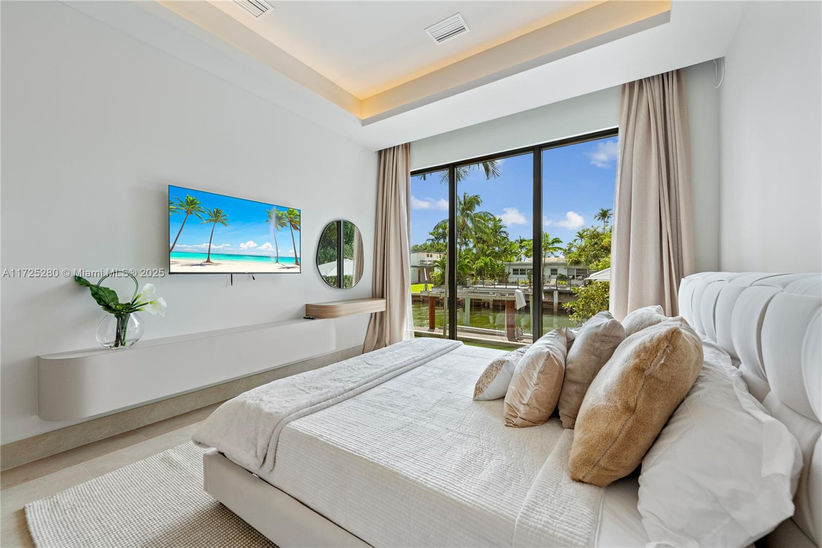 1200 NE 87th St Miami, FL 33138