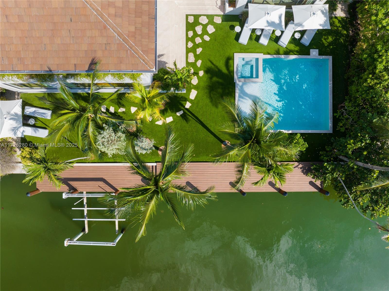 1200 NE 87th St Miami, FL 33138