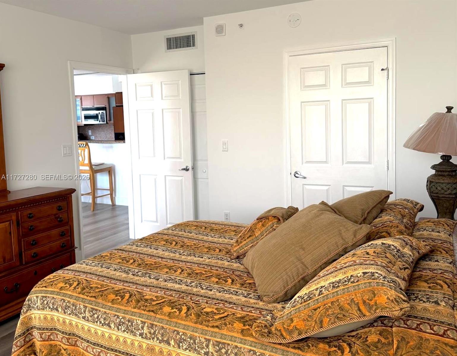 image 2080 Ocean Drive23