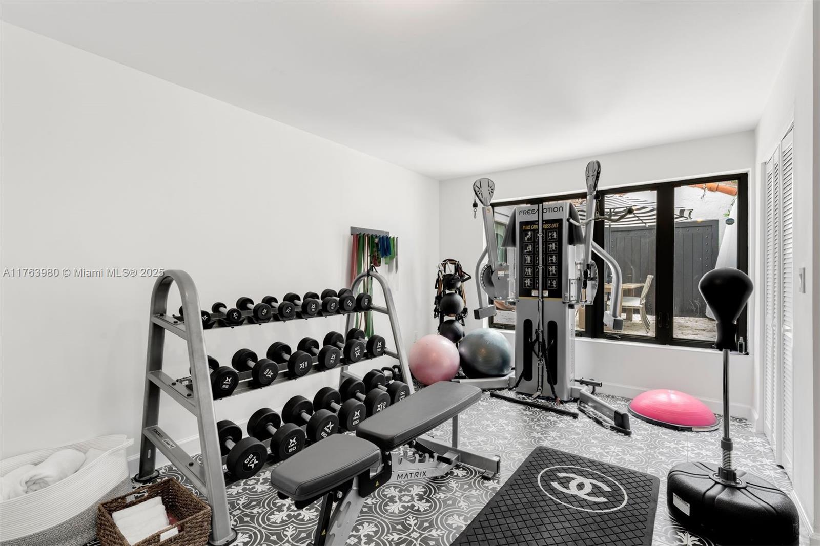 4430 Alton Rd Miami Beach, FL 33140 4430 Alton Rd Miami Beach, FL 33140