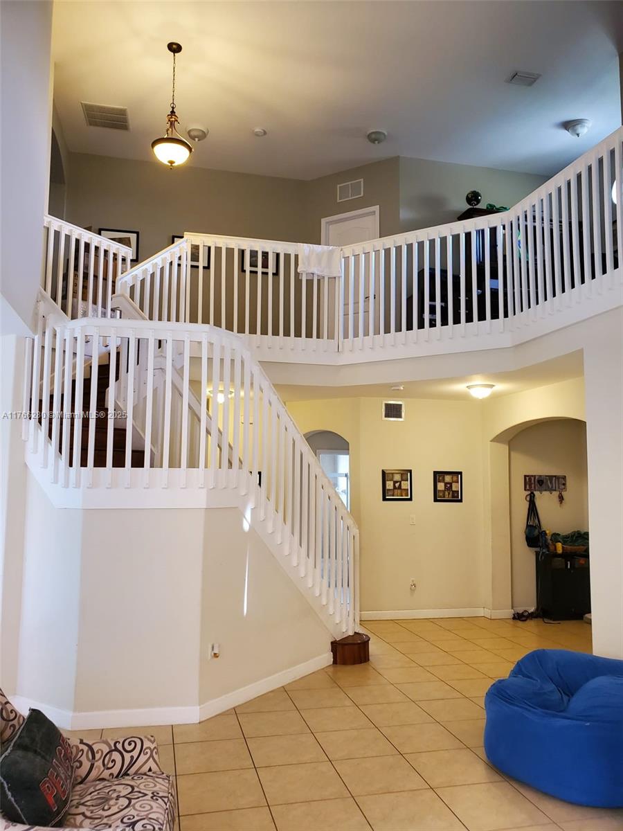 11009 NW 80th Ln Doral, FL 33178