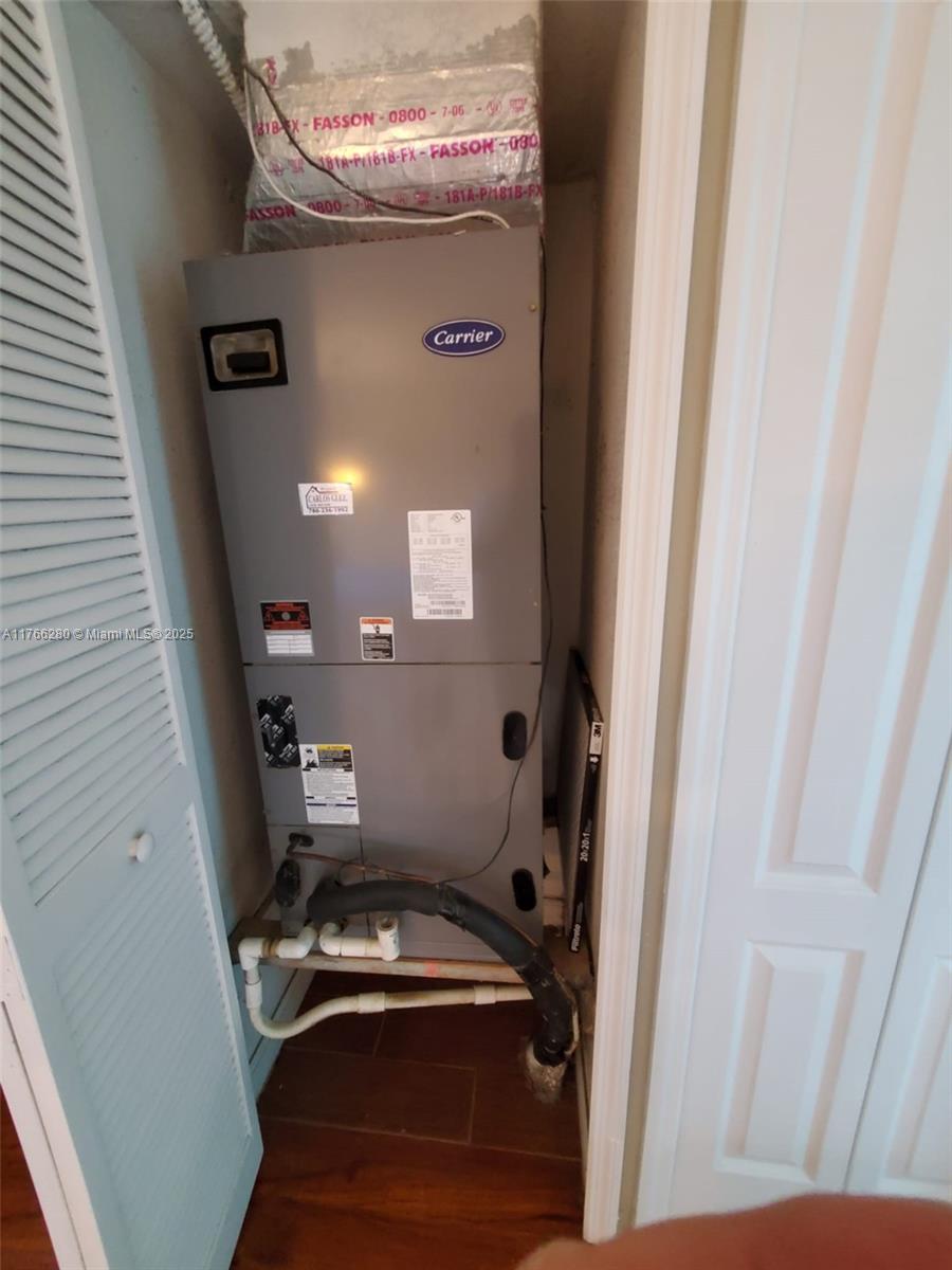 11009 NW 80th Ln Doral, FL 33178