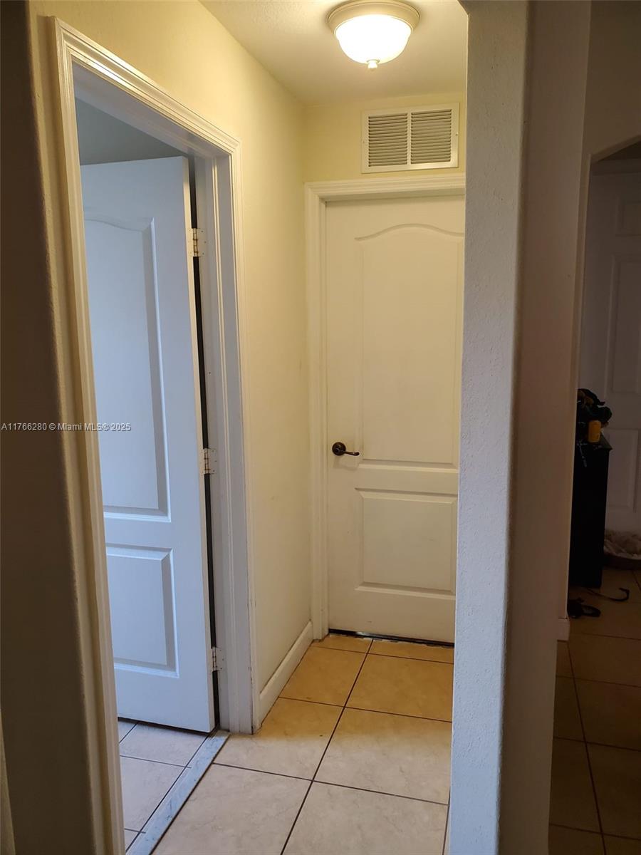 11009 NW 80th Ln Doral, FL 33178