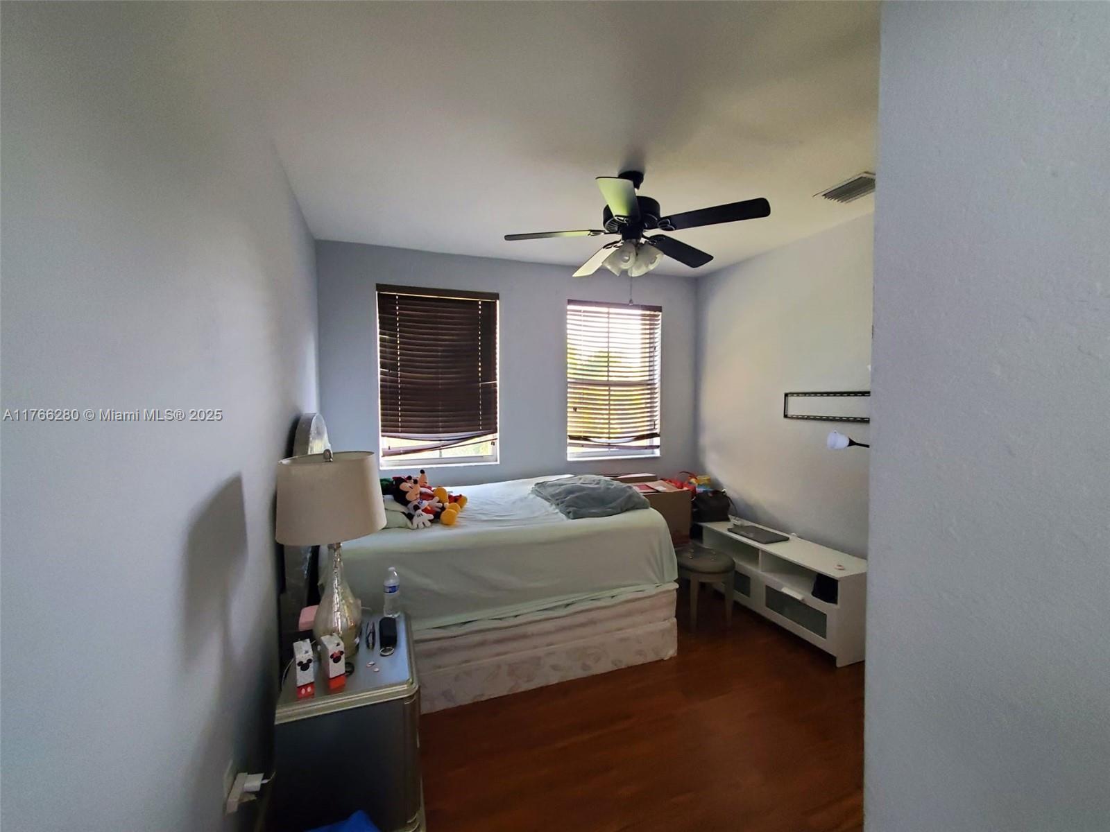 11009 NW 80th Ln Doral, FL 33178