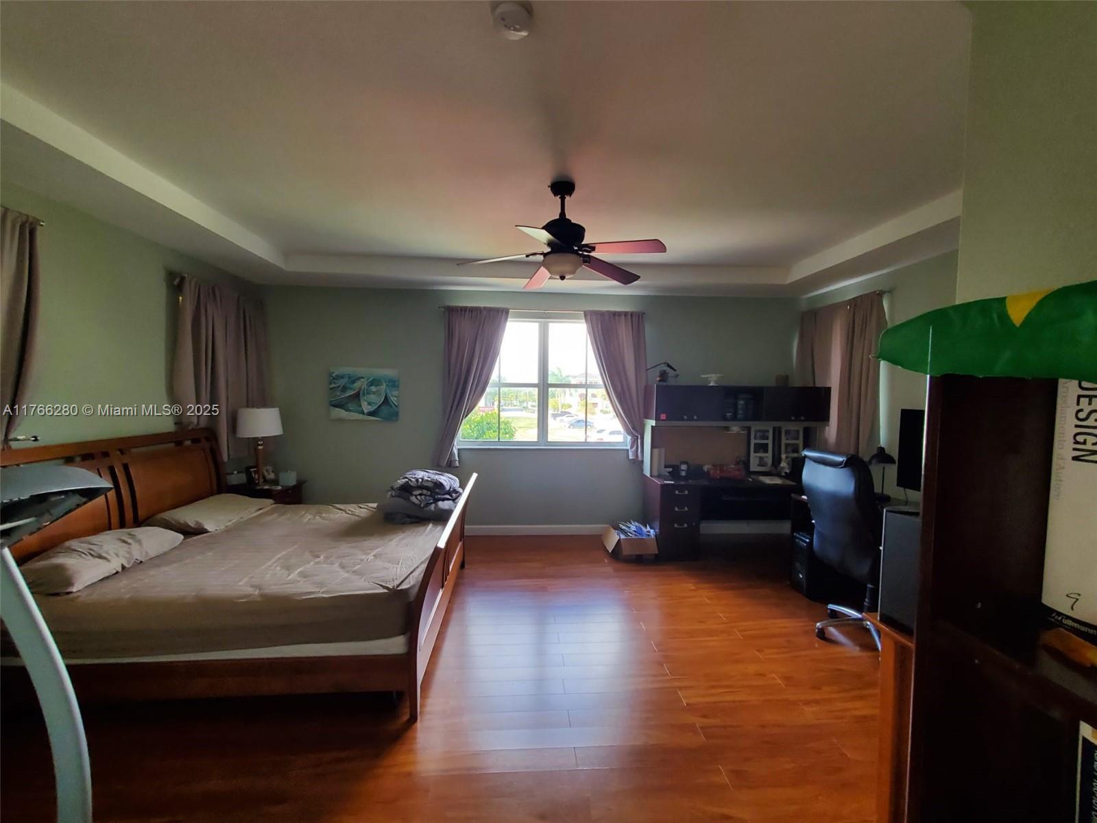 11009 NW 80th Ln Doral, FL 33178