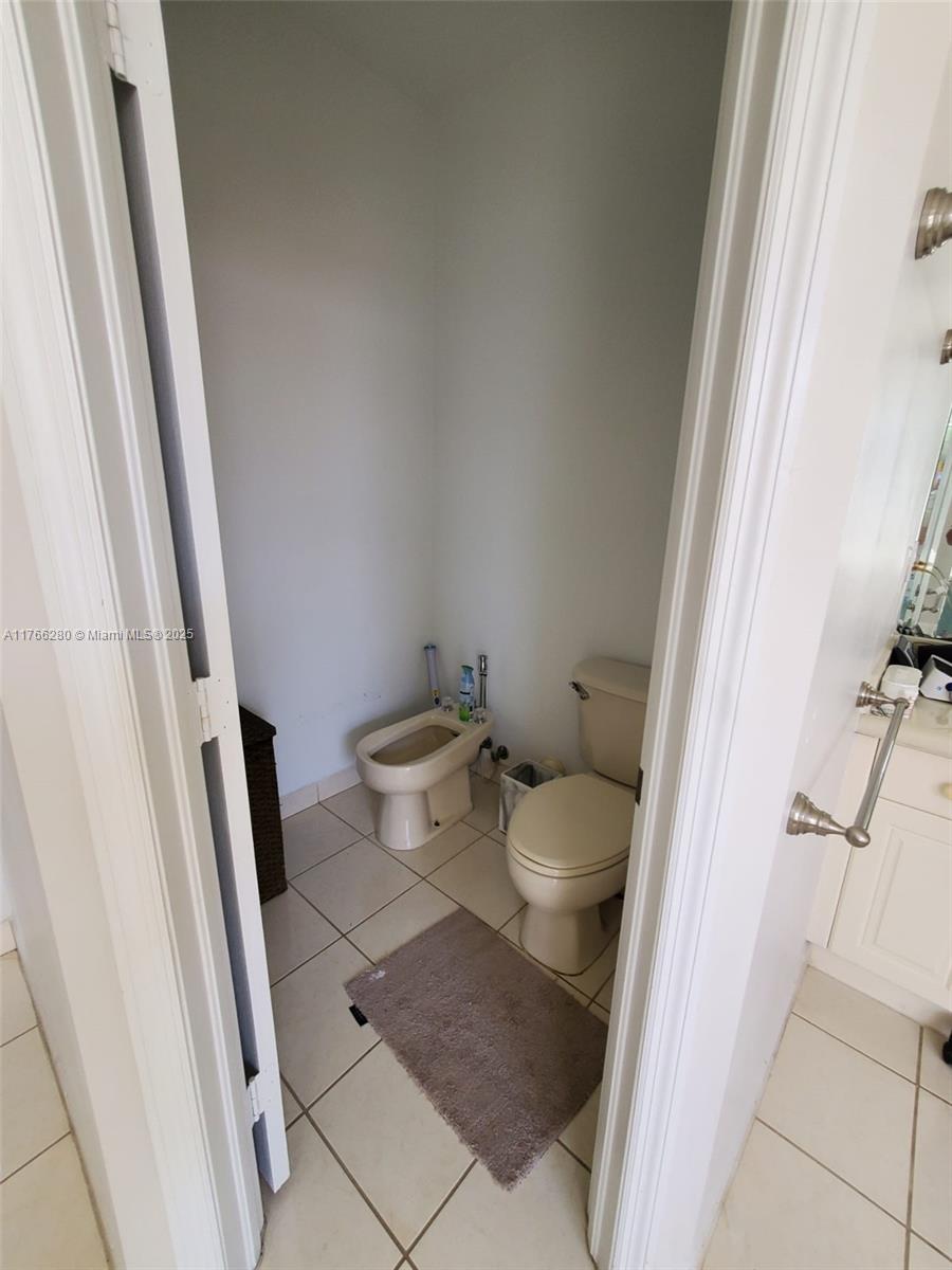 11009 NW 80th Ln Doral, FL 33178