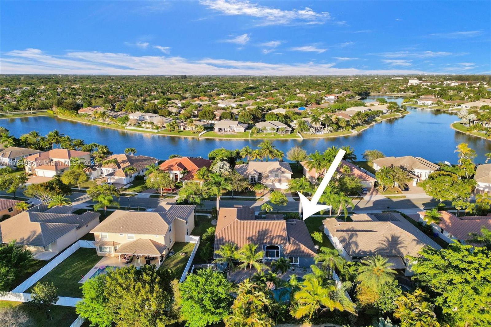 1322 NW 139th Ave Pembroke Pines, FL 33028