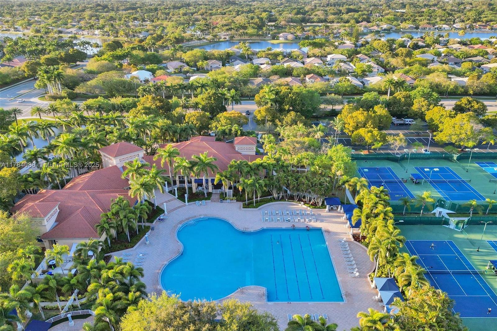 1322 NW 139th Ave Pembroke Pines, FL 33028