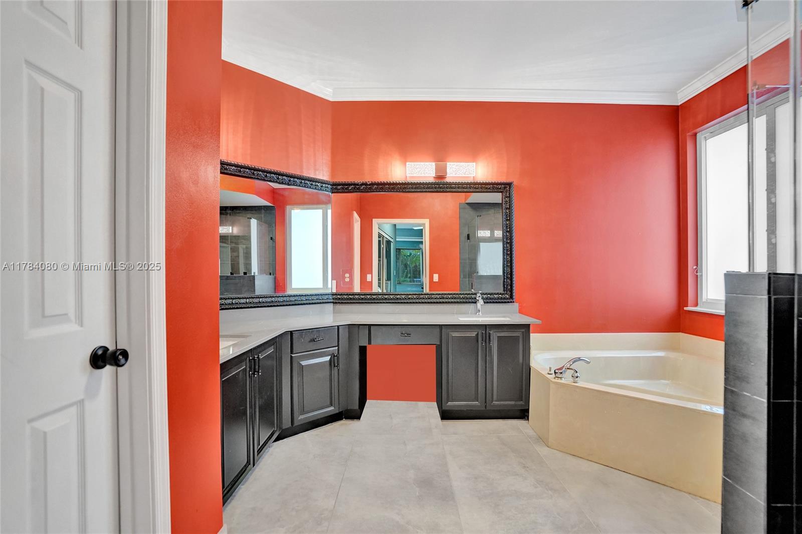 1322 NW 139th Ave Pembroke Pines, FL 33028