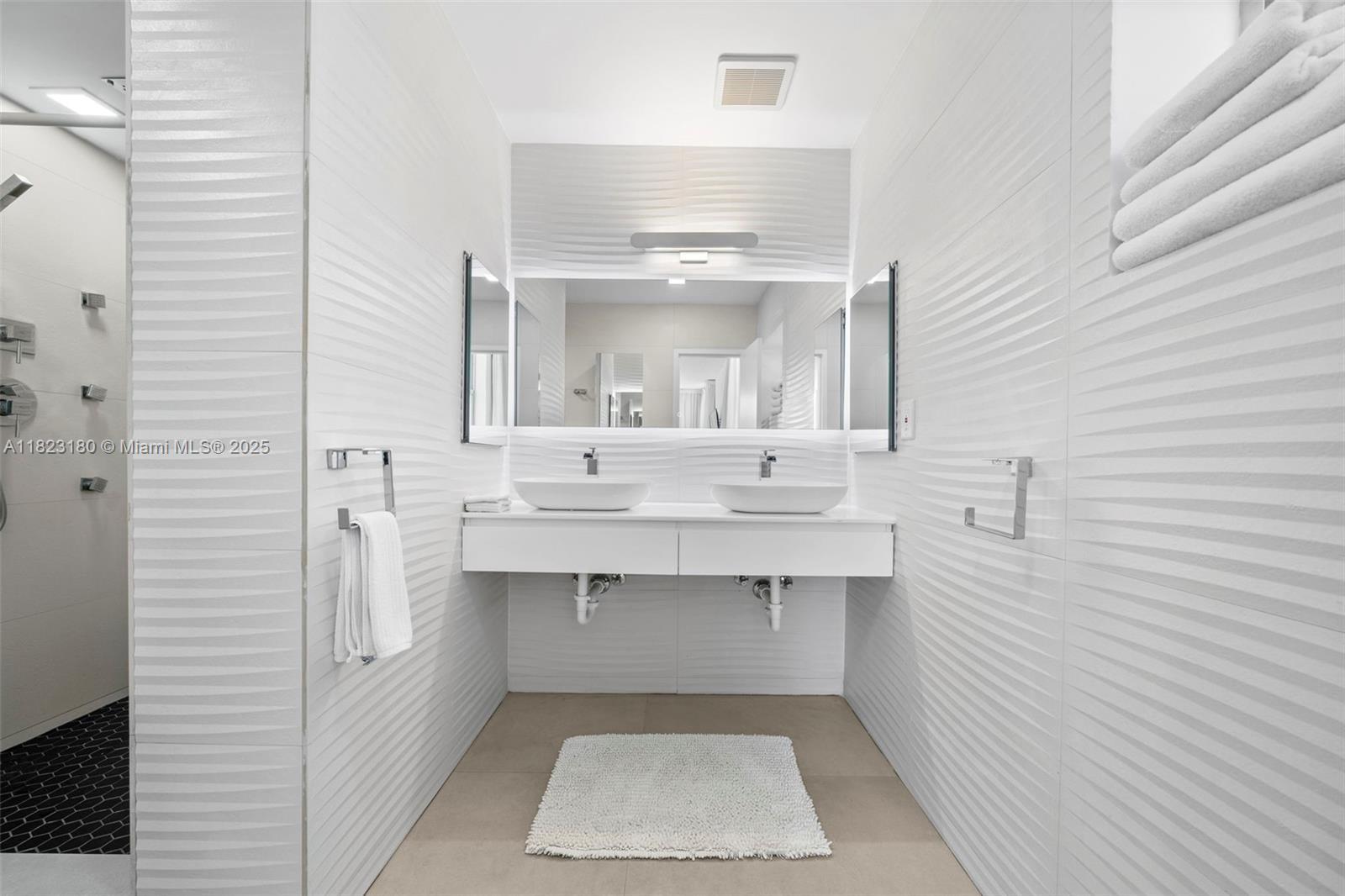 9111 E Bay Hbr Dr #4D Bay Harbor Islands, FL 33154