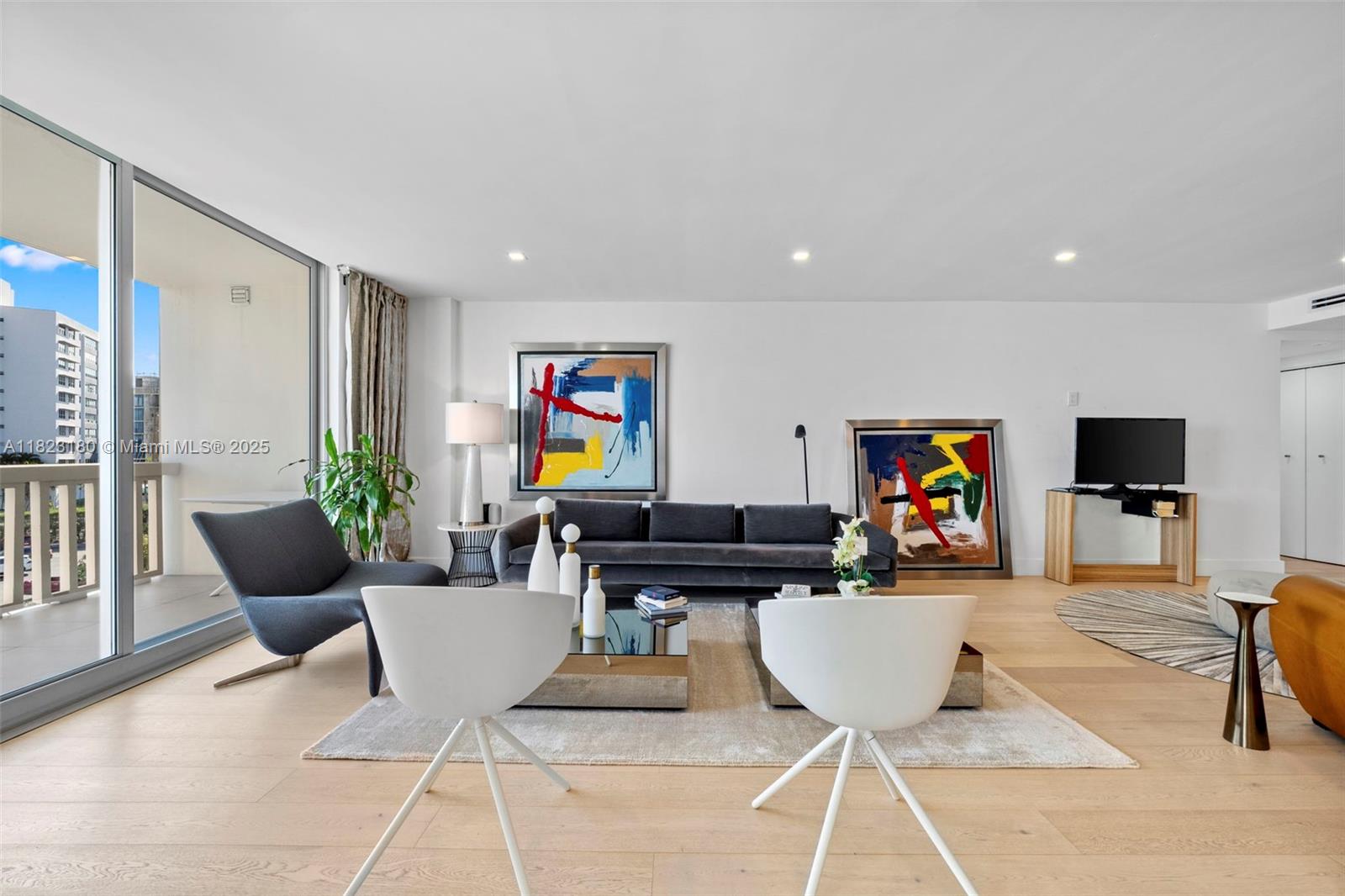 9111 E Bay Hbr Dr #4D Bay Harbor Islands, FL 33154