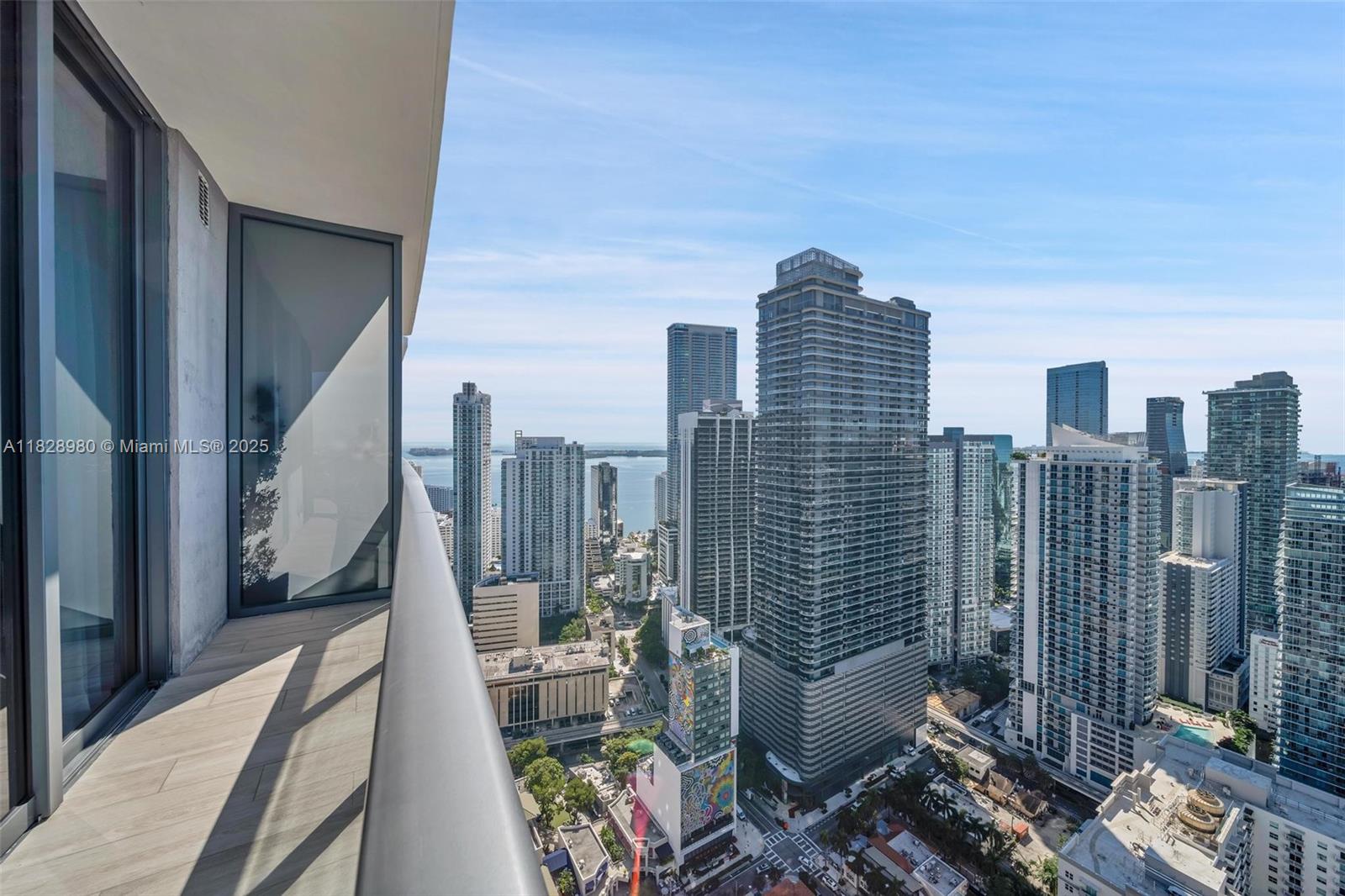 image Brickell Heights West12