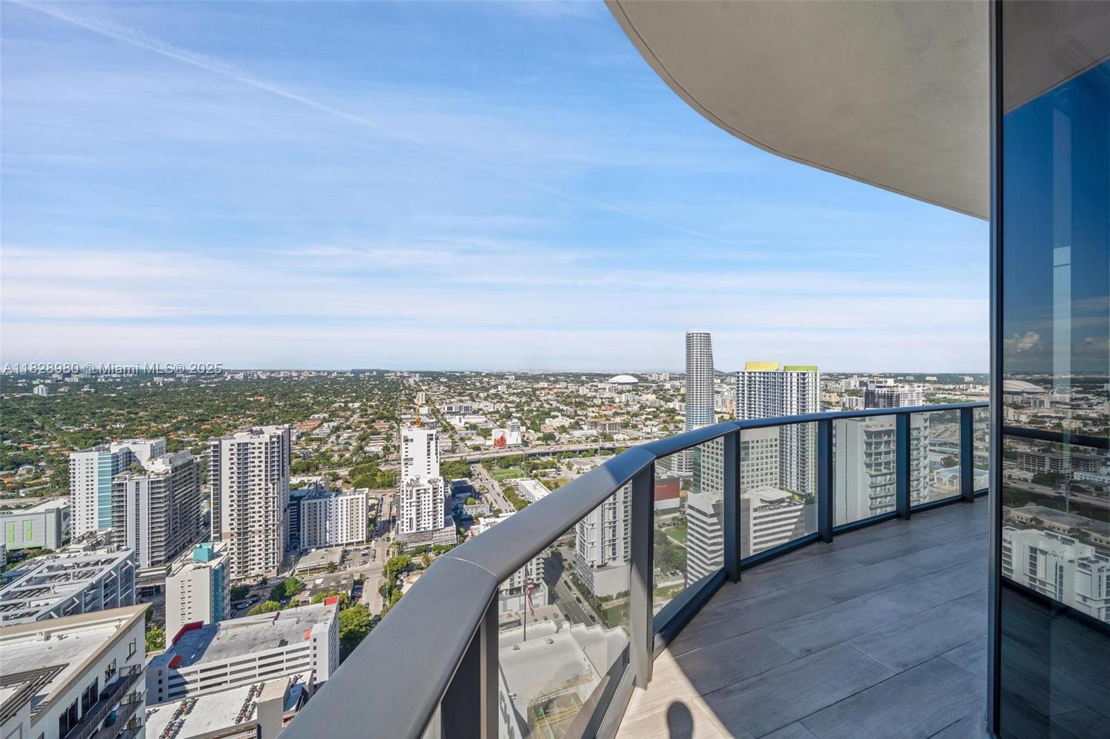 image Brickell Heights West14