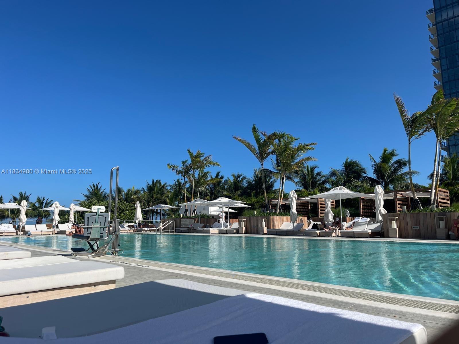 image Hotel 1 - Roney Palace1