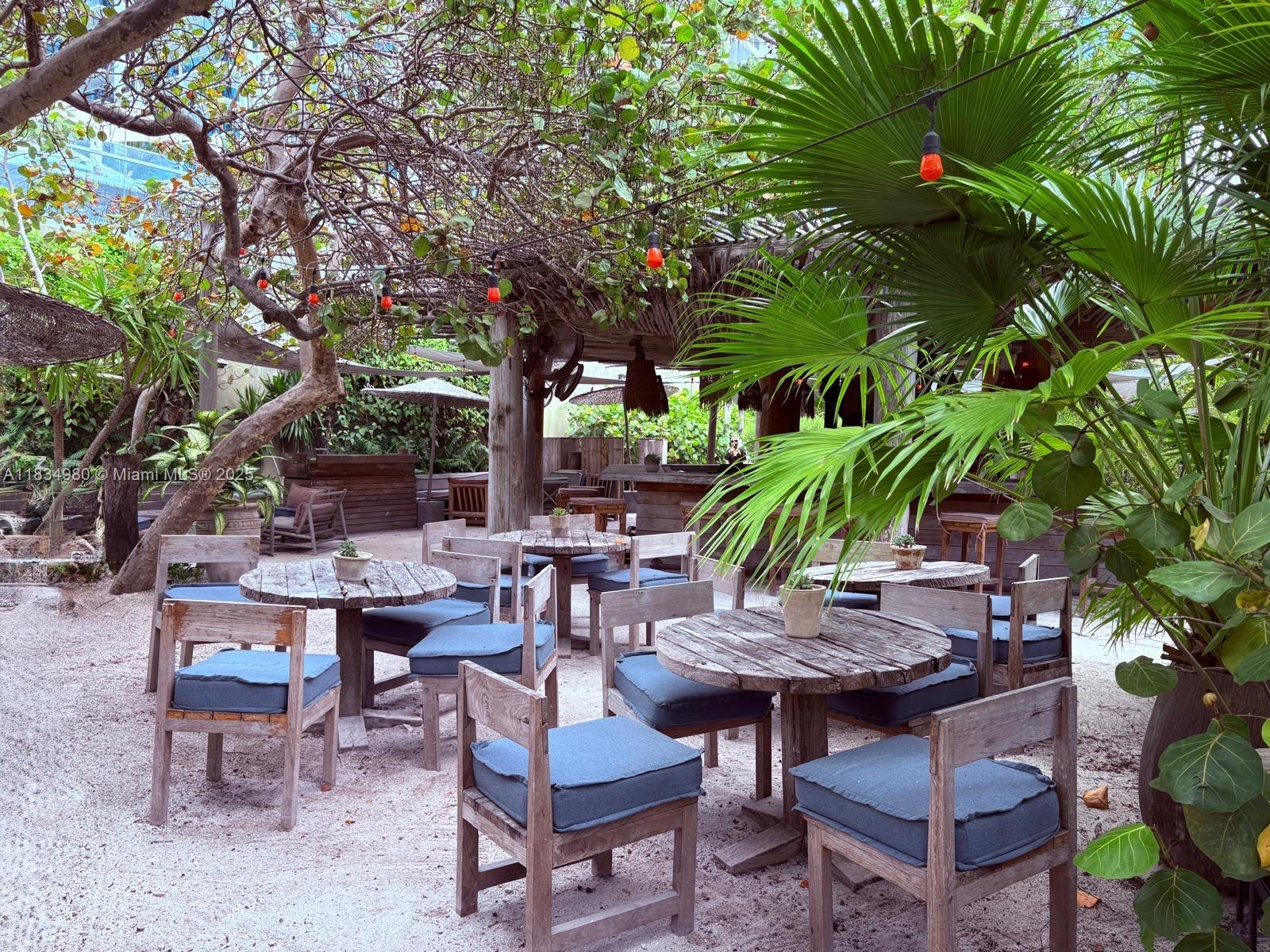 image Hotel 1 - Roney Palace21