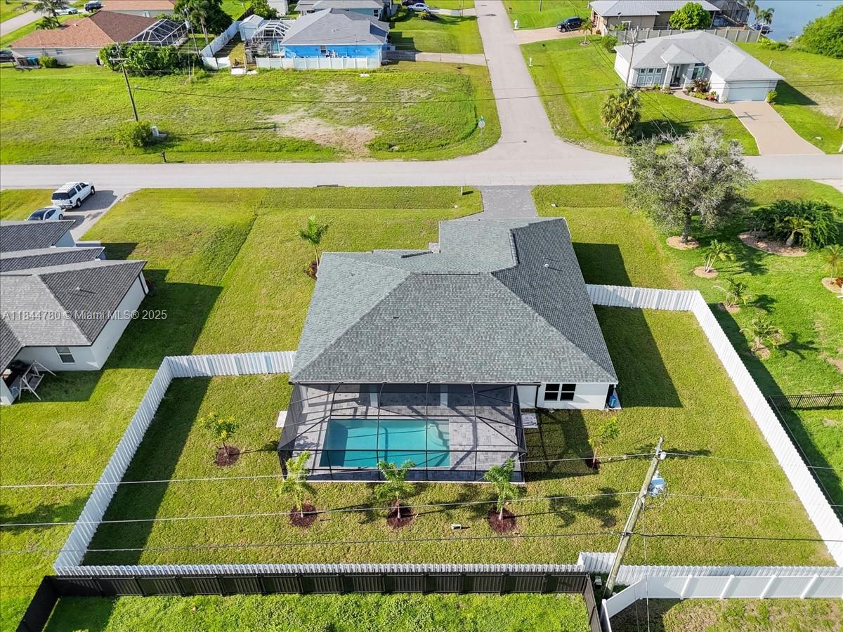 213 Nw 12th Ln