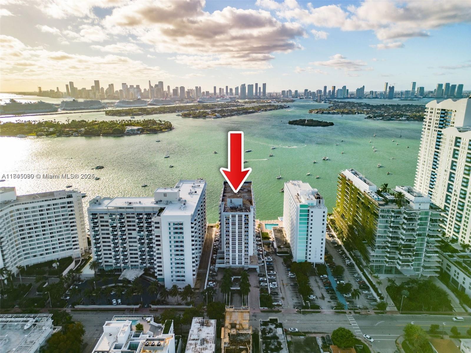 1228 West Ave #1006
