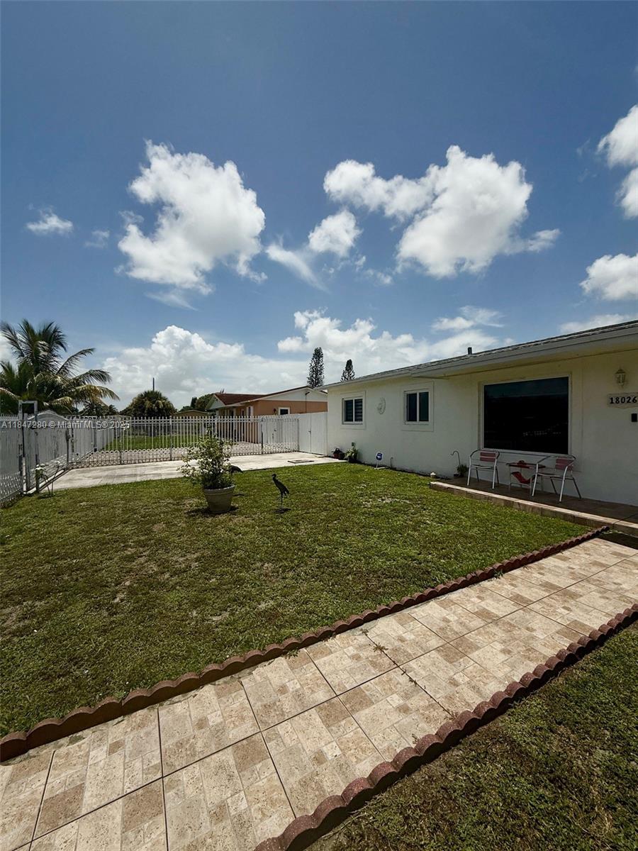 18026 NW 35th Ct