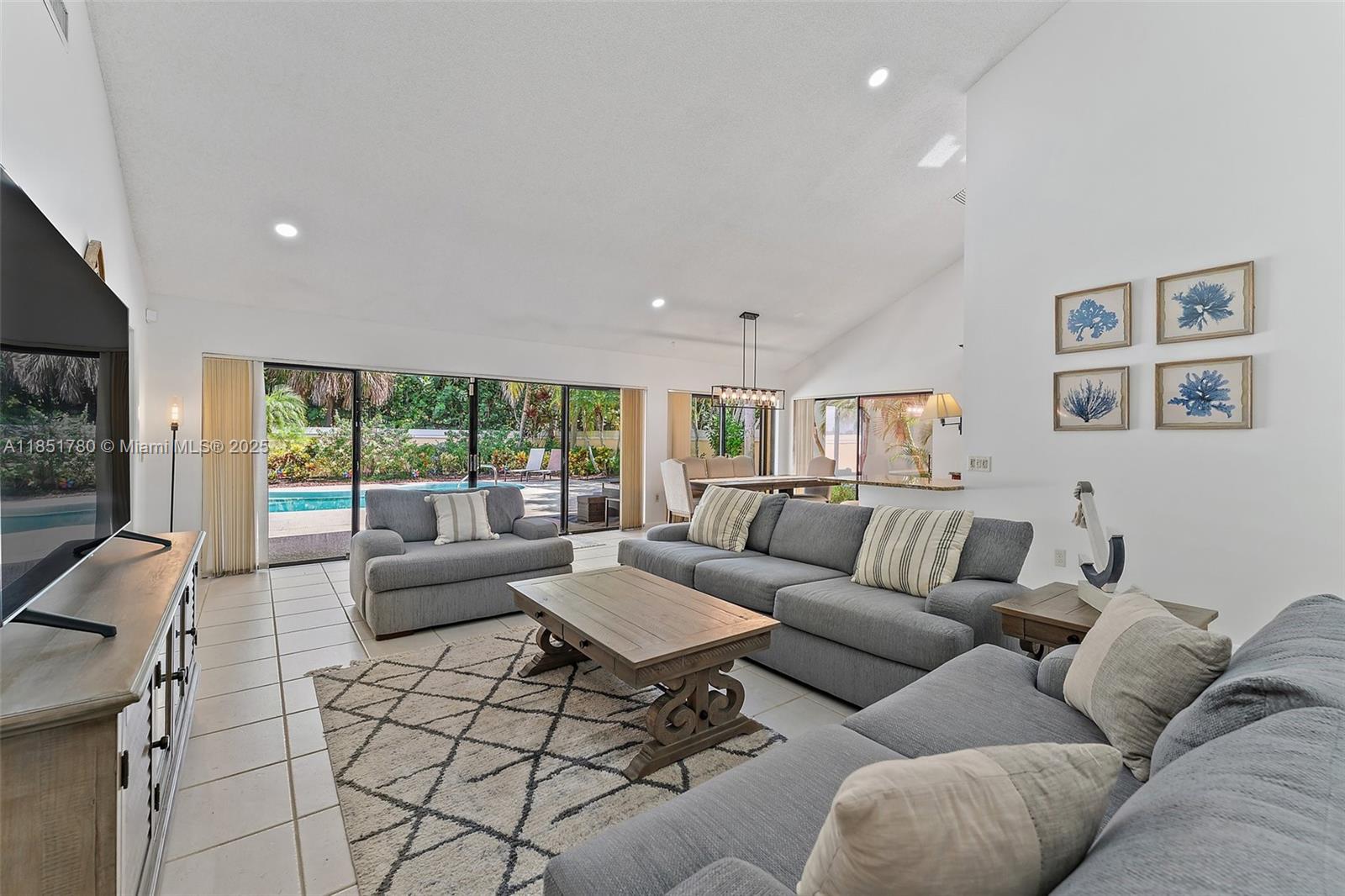 101 Sand Pine Dr #101 Jupiter, FL 33477