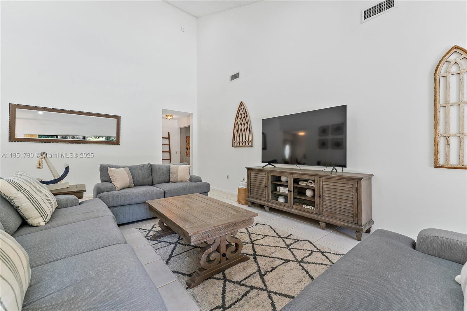 101 Sand Pine Dr #101 Jupiter, FL 33477