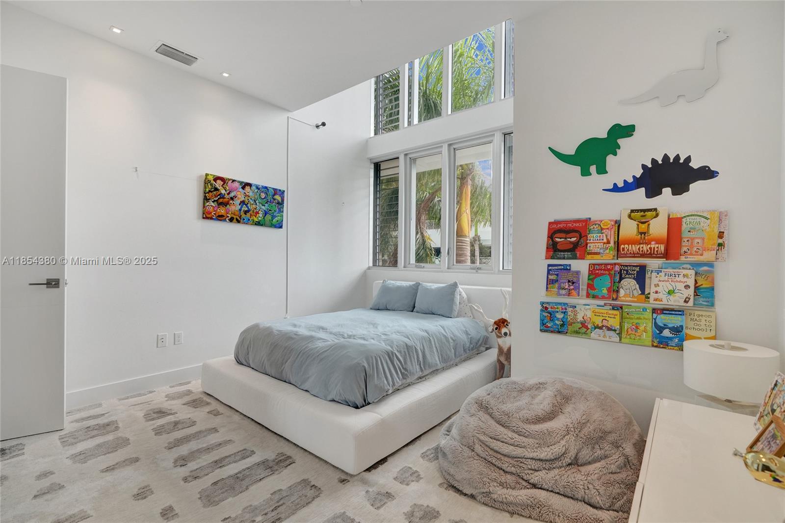 3750 Yacht Clb Dr #TH2 Aventura, FL 33180