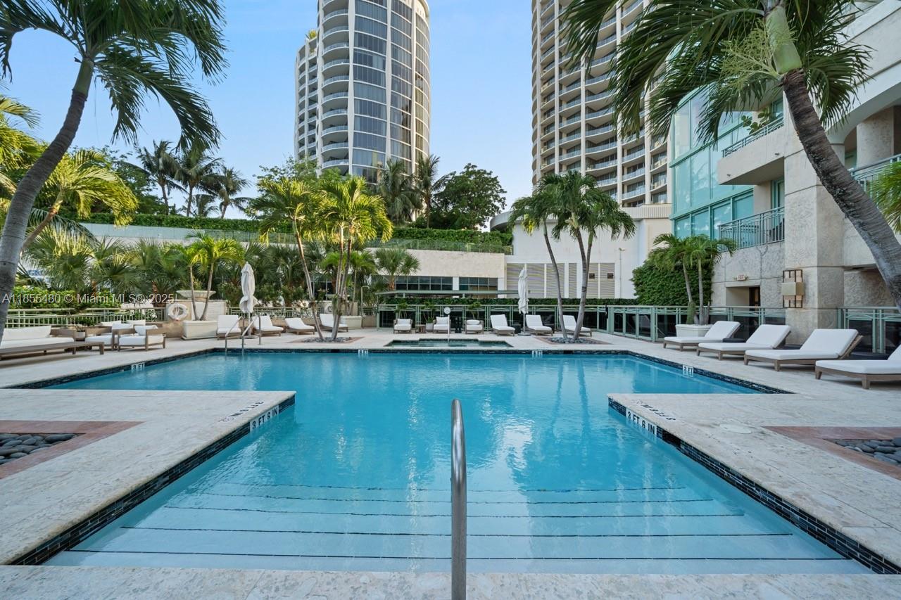 image Ritz Carlton Coconut Grov32
