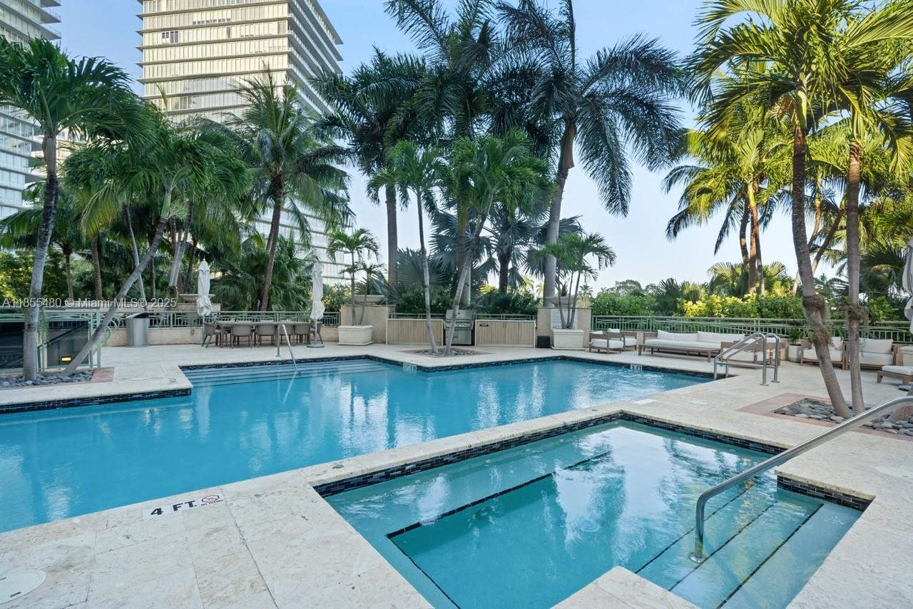 image Ritz Carlton Coconut Grov33