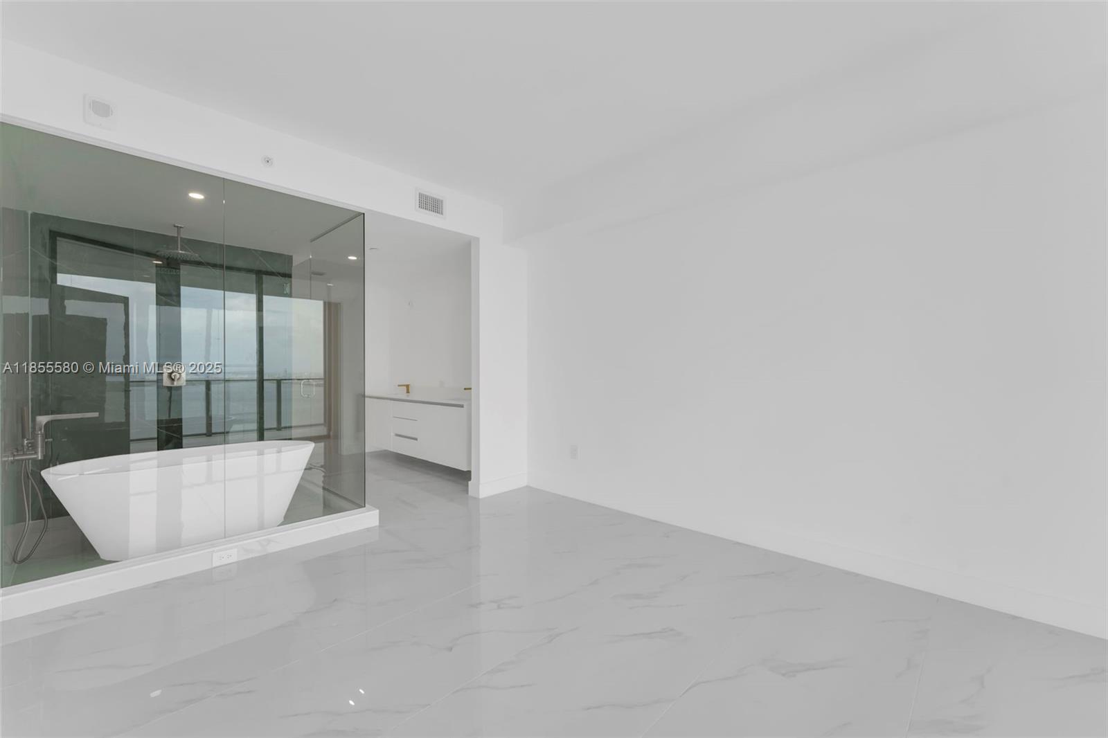 image Aria Reserve Miami13