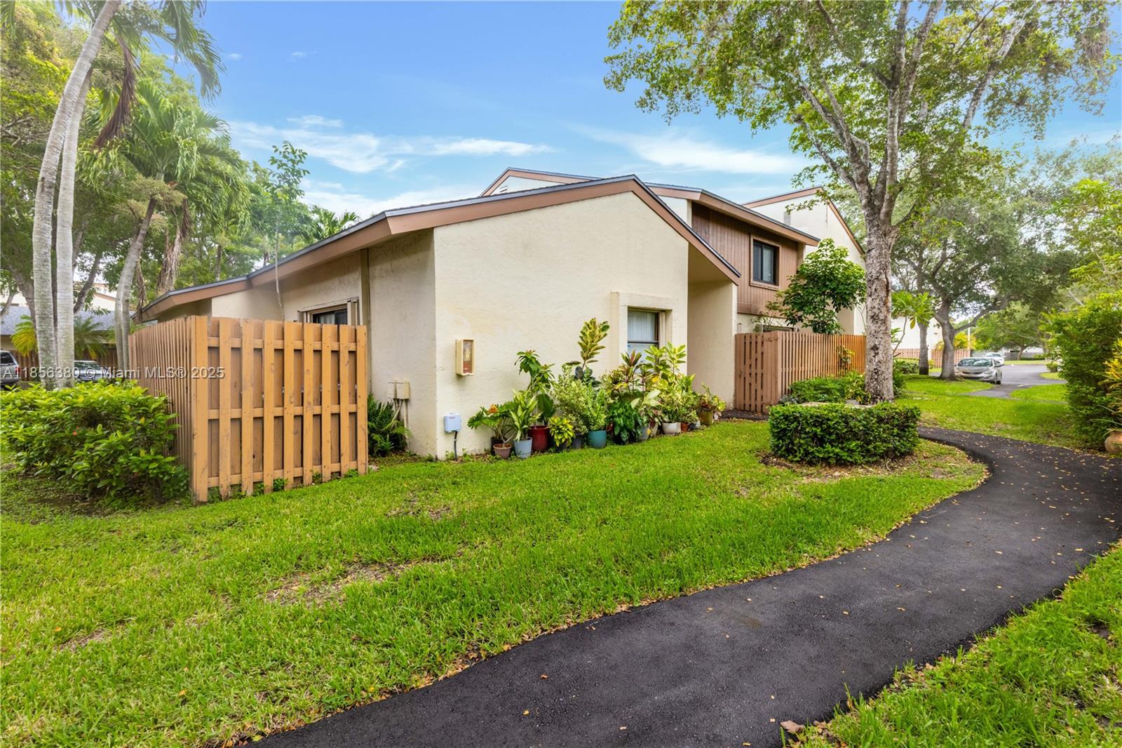 10929 SW 113th Pl #73A
