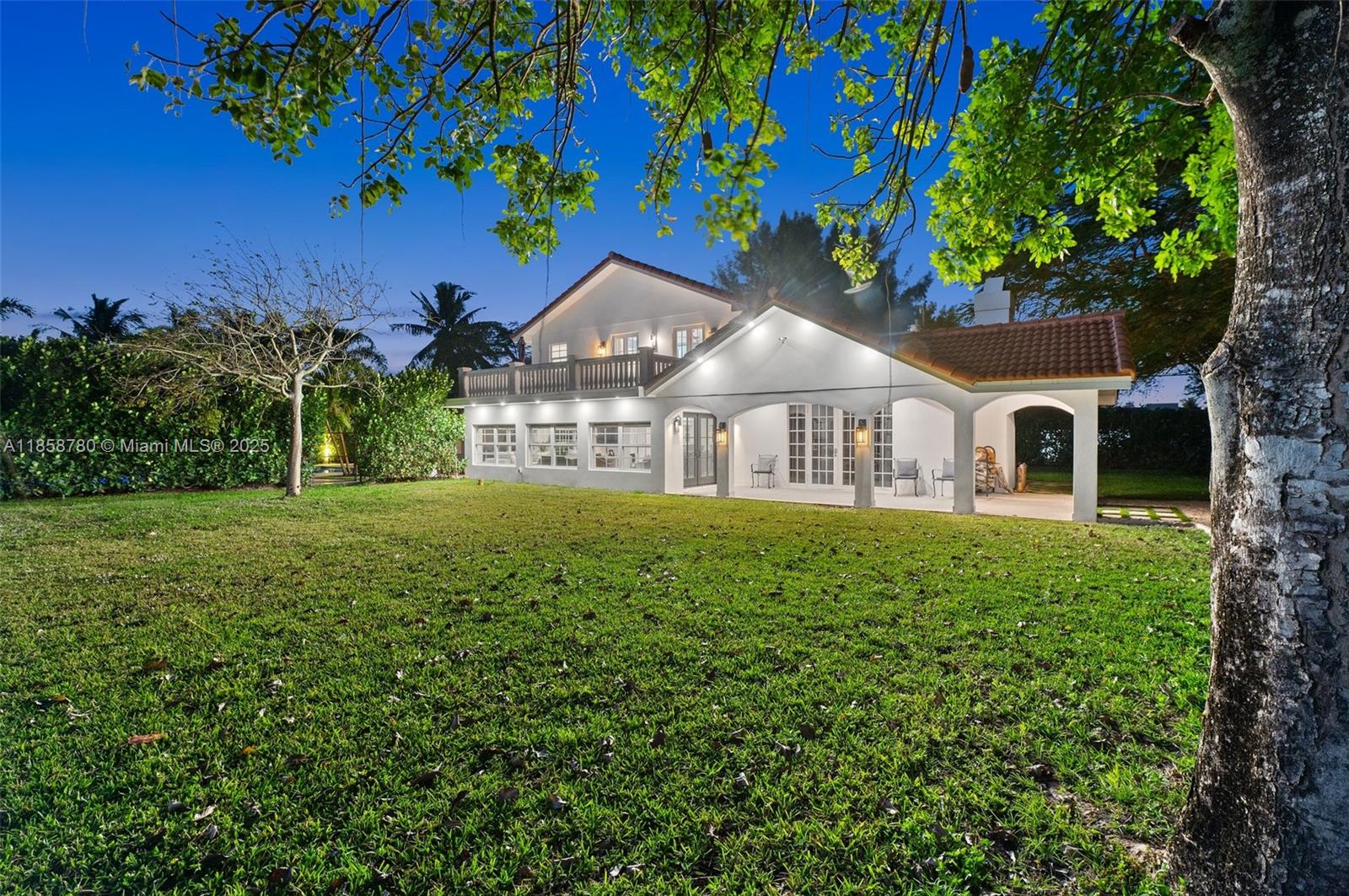 321 SW 1st Ave Boynton Beach, FL 33435