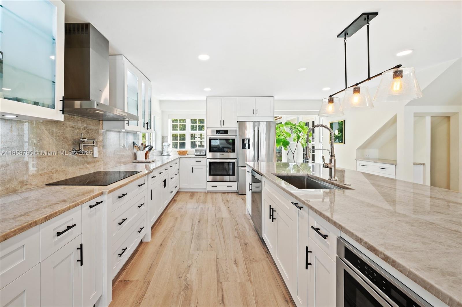 321 SW 1st Ave Boynton Beach, FL 33435