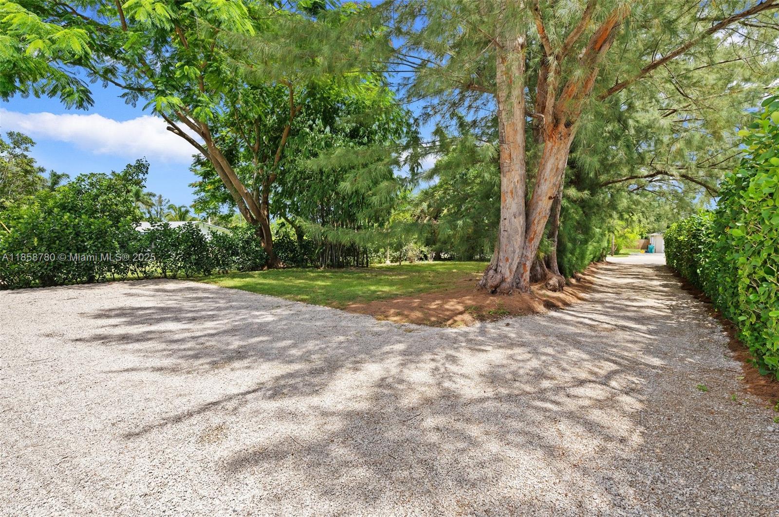 321 SW 1st Ave Boynton Beach, FL 33435