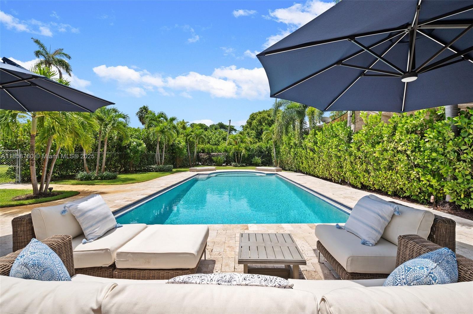 321 SW 1st Ave Boynton Beach, FL 33435