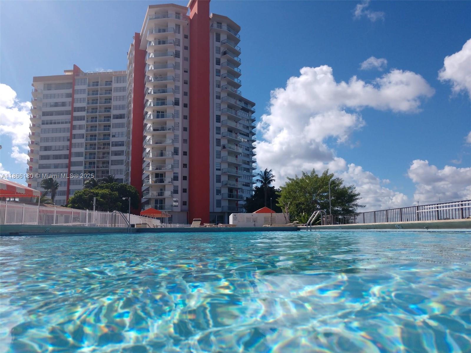 1351 NE Miami Gdns Dr #1506E