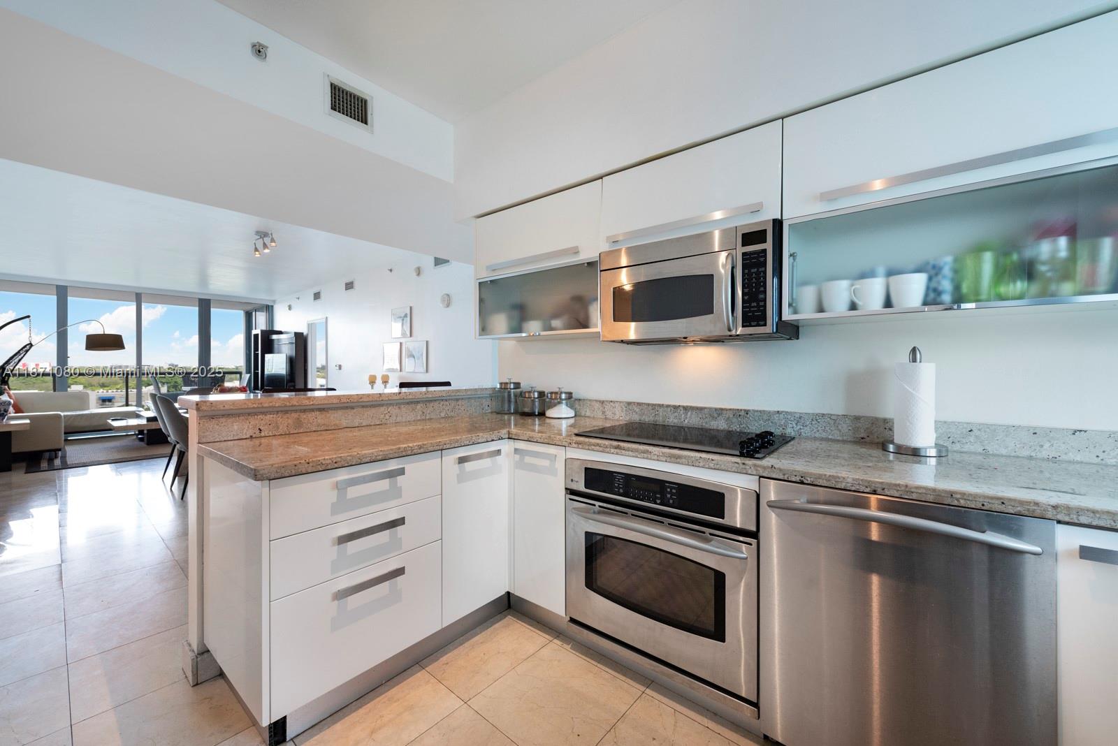 image Blue Condo21