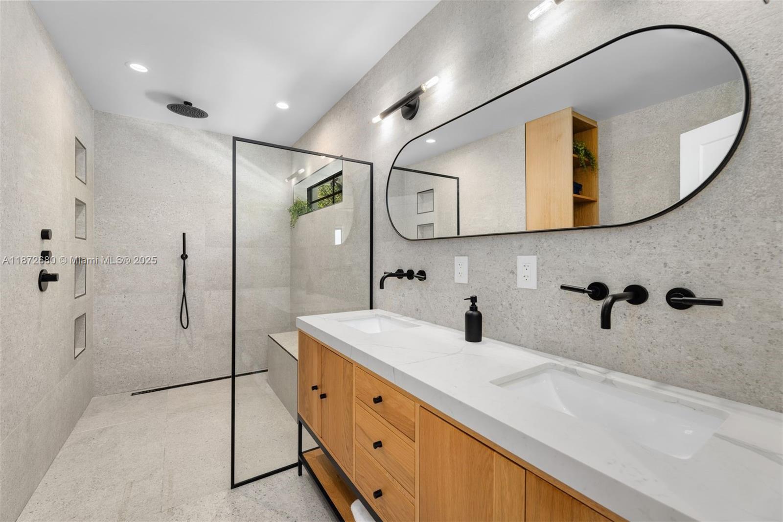 8934 Garland Ave Surfside, FL 33154